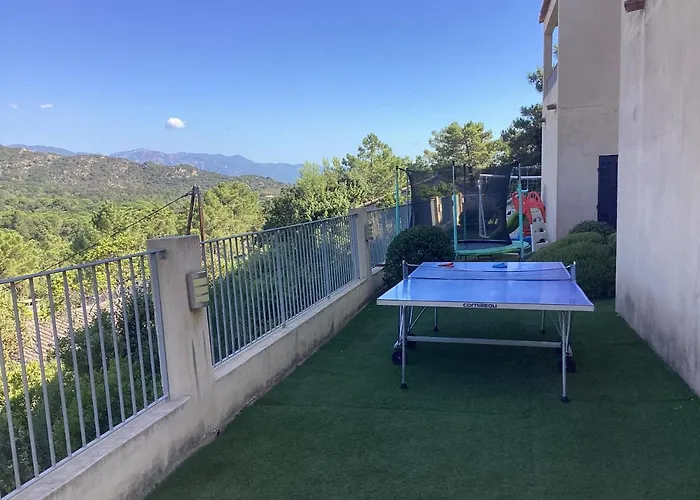 菲奥里迪圣朱利亚酒店 3*