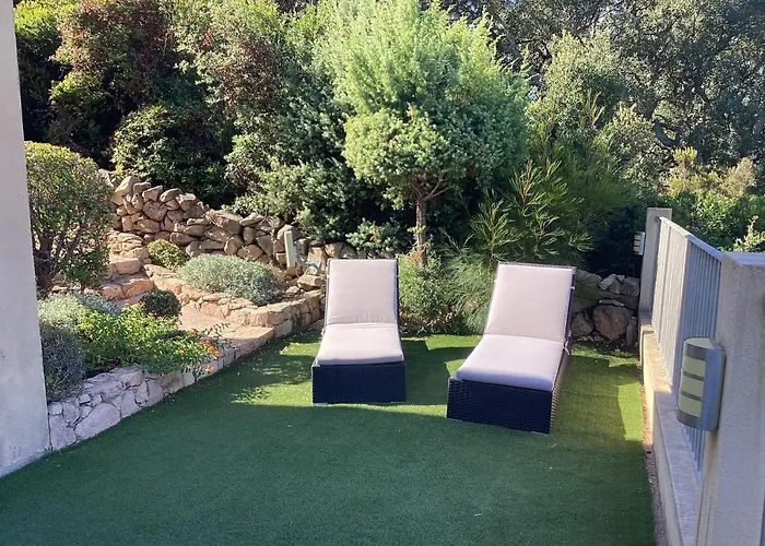 假日公园 菲奥里迪圣朱利亚酒店 3*