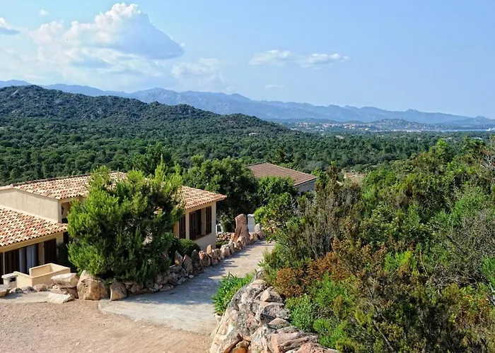 Fiori Di Santa Giulia Holiday park 3*