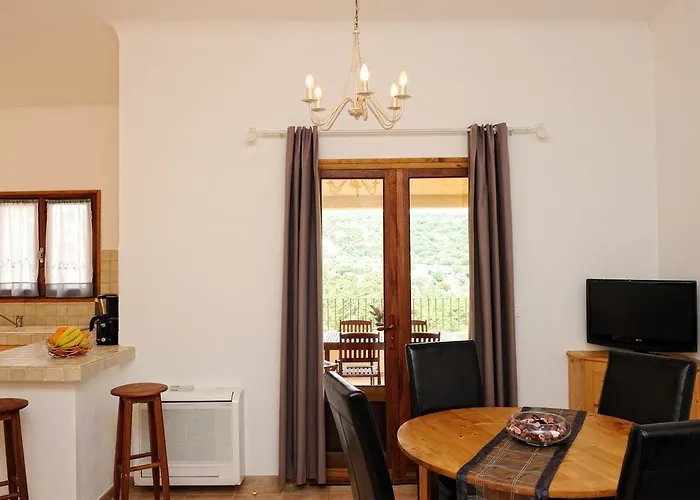 菲奥里迪圣朱利亚酒店 假日公园